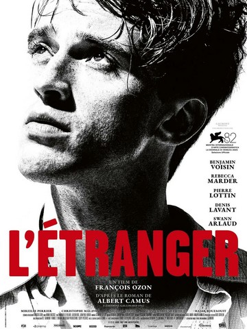 Affiche du film L'ÉTRANGER