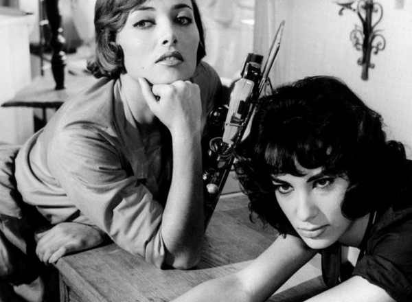 LES BONNES FEMMES